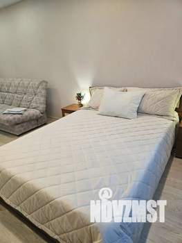 1-к квартира, посуточно, 44м2, 3/10 этаж