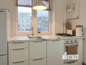2-к квартира, посуточно, 44м2, 3/5 этаж
