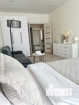 1-к квартира, посуточно, 40м2, 2/9 этаж