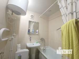 1-к квартира, посуточно, 32м2, 4/5 этаж