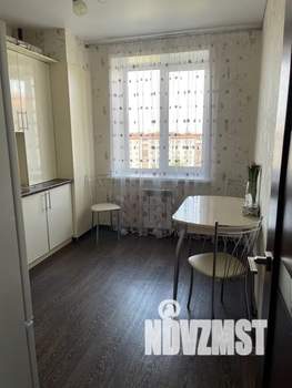 1-к квартира, посуточно, 39м2, 6/10 этаж