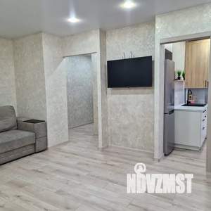 2-к квартира, посуточно, 45м2, 2/5 этаж