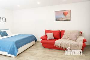 1-к квартира, посуточно, 35м2, 1/6 этаж