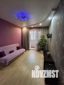 1-к квартира, посуточно, 40м2, 2/9 этаж