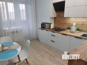 1-к квартира, посуточно, 42м2, 6/9 этаж