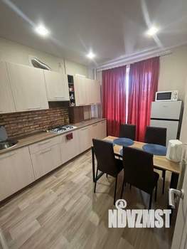 1-к квартира, посуточно, 42м2, 1/1 этаж