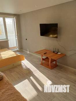 1-к квартира, посуточно, 40м2, 6/9 этаж