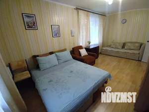 1-к квартира, посуточно, 32м2, 1/5 этаж