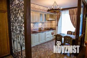 2-к квартира, посуточно, 70м2, 6/6 этаж