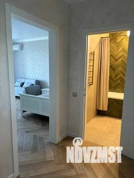 1-к квартира, посуточно, 44м2, 9/9 этаж