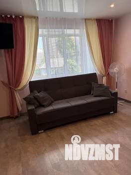 1-к квартира, посуточно, 36м2, 2/10 этаж