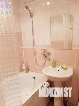 1-к квартира, посуточно, 37м2, 3/5 этаж