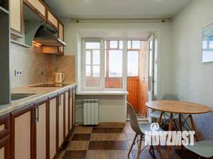 2-к квартира, посуточно, 60м2, 1/1 этаж