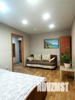 1-к квартира, посуточно, 37м2, 3/10 этаж