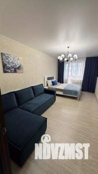 2-к квартира, посуточно, 65м2, 1/1 этаж