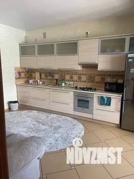 1-к квартира, посуточно, 64м2, 4/4 этаж