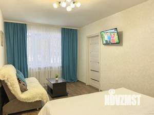 1-к квартира, посуточно, 50м2, 1/1 этаж