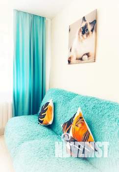 2-к квартира, посуточно, 44м2, 1/5 этаж