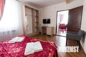 2-к квартира, посуточно, 35м2, 1/1 этаж