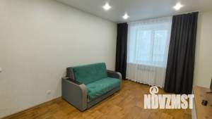 1-к квартира, посуточно, 40м2, 1/10 этаж