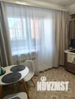 1-к квартира, посуточно, 37м2, 1/9 этаж