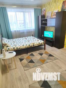 1-к квартира, посуточно, 37м2, 1/9 этаж