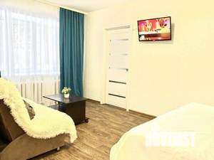 1-к квартира, посуточно, 50м2, 1/1 этаж