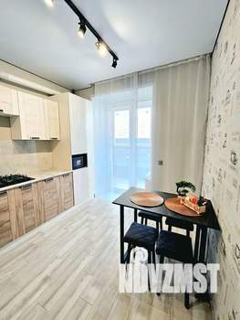 1-к квартира, посуточно, 40м2, 2/10 этаж