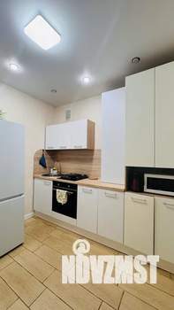 1-к квартира, посуточно, 36м2, 4/9 этаж
