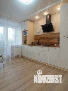 Студия квартира, посуточно, 32м2, 2/9 этаж