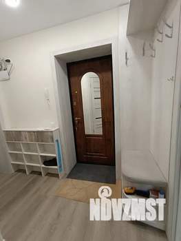 Студия квартира, посуточно, 35м2, 2/5 этаж