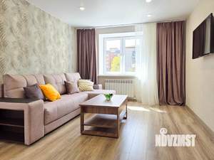 1-к квартира, посуточно, 44м2, 1/1 этаж