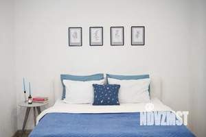 Студия квартира, посуточно, 38м2, 1/5 этаж