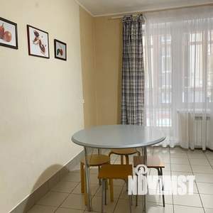 2-к квартира, посуточно, 75м2, 2/5 этаж