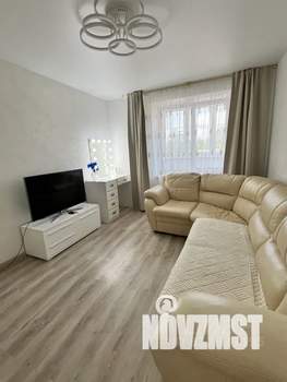 1-к квартира, посуточно, 38м2, 2/9 этаж