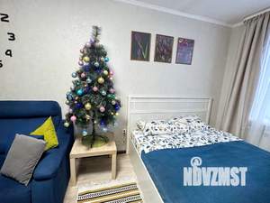 1-к квартира, посуточно, 42м2, 9/10 этаж