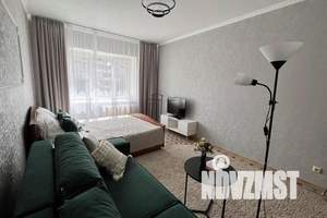 1-к квартира, посуточно, 43м2, 4/10 этаж