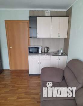 Студия квартира, посуточно, 17м2, 3/5 этаж