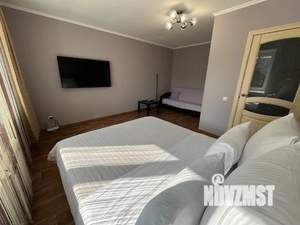 1-к квартира, посуточно, 34м2, 2/10 этаж