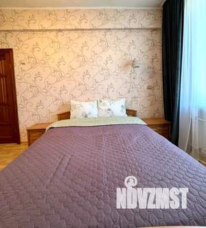 3-к квартира, посуточно, 75м2, 3/3 этаж