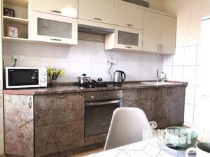 1-к квартира, посуточно, 38м2, 2/10 этаж