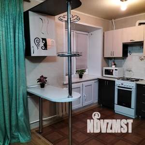 3-к квартира, посуточно, 75м2, 2/5 этаж
