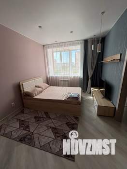 1-к квартира, посуточно, 38м2, 3/10 этаж