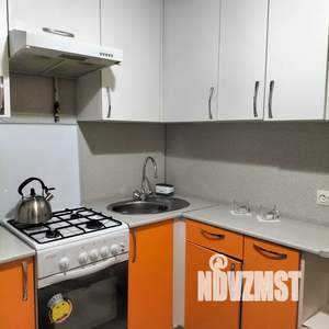 2-к квартира, посуточно, 43м2, 4/4 этаж