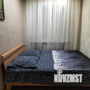 3-к квартира, посуточно, 75м2, 2/5 этаж