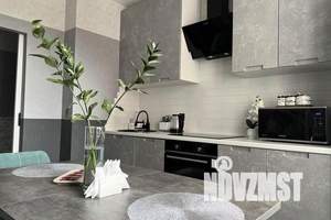 1-к квартира, посуточно, 40м2, 4/4 этаж