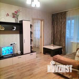 2-к квартира, посуточно, 43м2, 4/4 этаж