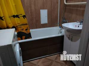 1-к квартира, посуточно, 40м2, 2/4 этаж