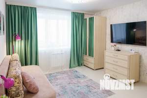 1-к квартира, посуточно, 42м2, 7/10 этаж