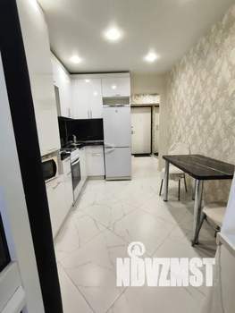 1-к квартира, посуточно, 33м2, 3/9 этаж